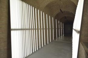 Neonfolyosó - fényinstalláció, 2015