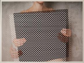 Tarr Hajnalka: Tárgykapcsolat 1, 2018, giclée print, szövés, 56 x 73 cm